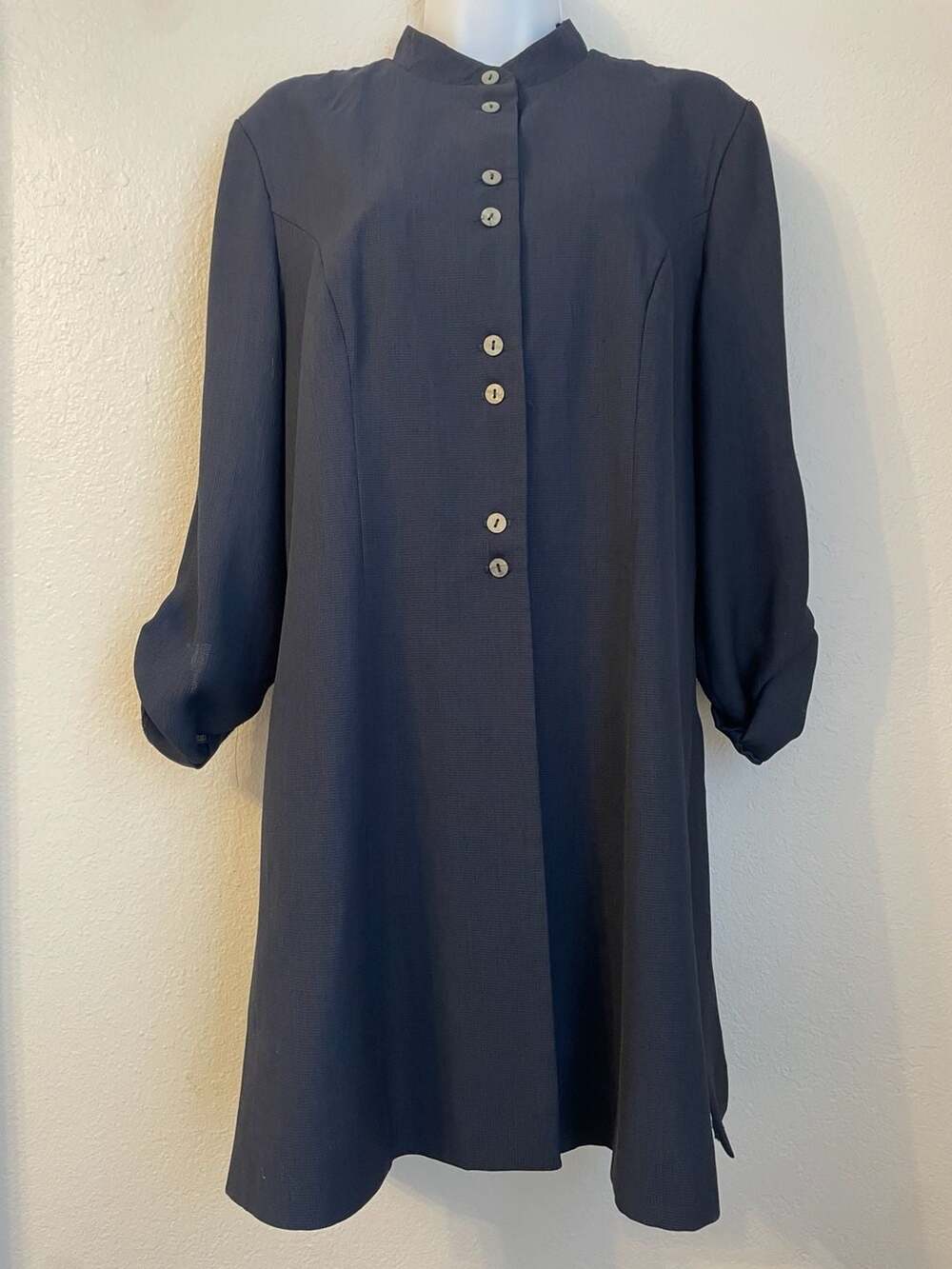 Vintage Leslie Fay Dress Button Midi Dress Sz 10 Dark Blue Roll Tab
Made in USA